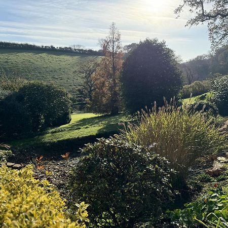 Greenswood Cottage - Cosy Cottage, Rural Location, Beautiful Landscaped Gardens With Pond And Lake Dartmouth Extérieur photo