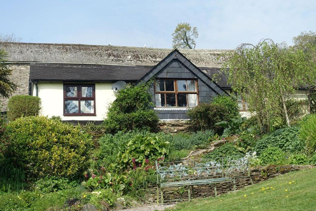 Greenswood Cottage - Cosy Cottage, Rural Location, Beautiful Landscaped Gardens With Pond And Lake Dartmouth Extérieur photo