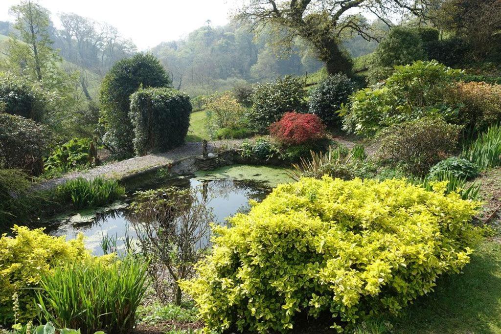 Greenswood Cottage - Cosy Cottage, Rural Location, Beautiful Landscaped Gardens With Pond And Lake Dartmouth Extérieur photo