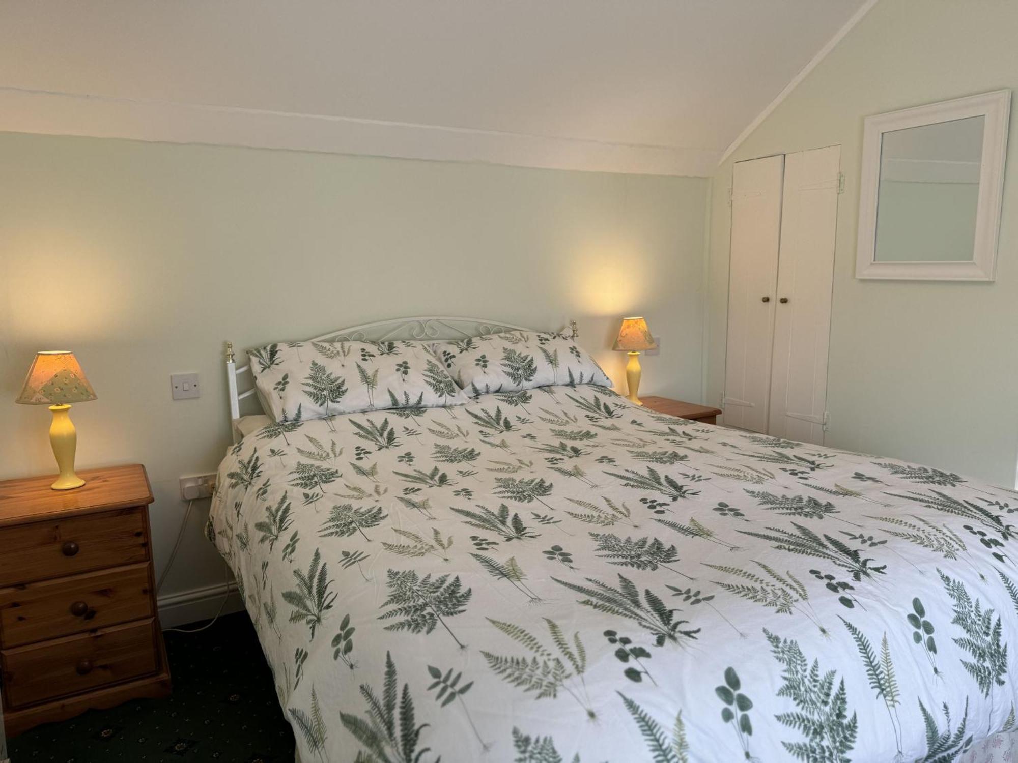 Greenswood Cottage - Cosy Cottage, Rural Location, Beautiful Landscaped Gardens With Pond And Lake Dartmouth Extérieur photo