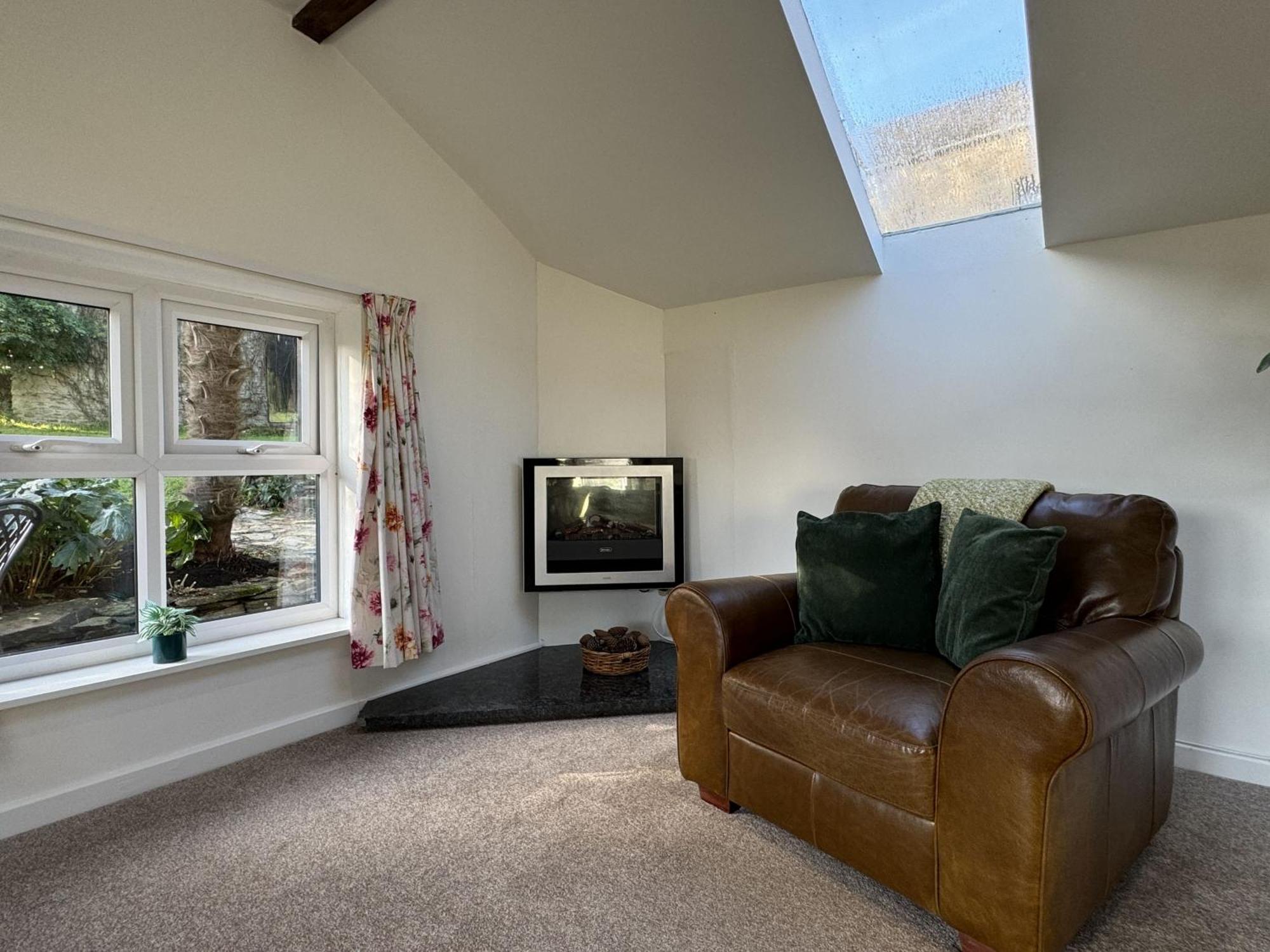 Greenswood Cottage - Cosy Cottage, Rural Location, Beautiful Landscaped Gardens With Pond And Lake Dartmouth Extérieur photo