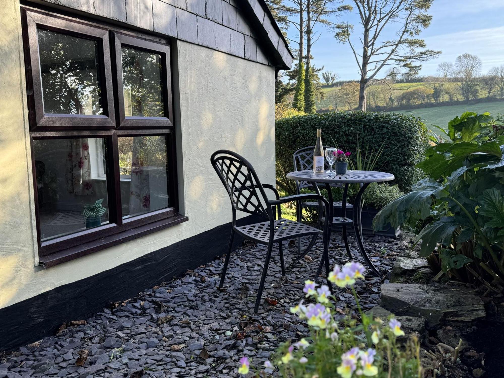 Greenswood Cottage - Cosy Cottage, Rural Location, Beautiful Landscaped Gardens With Pond And Lake Dartmouth Extérieur photo