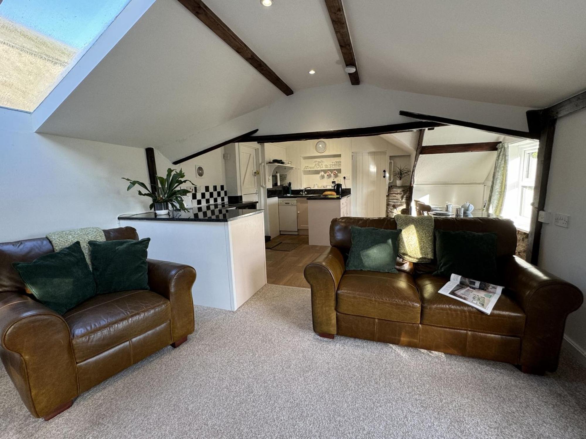 Greenswood Cottage - Cosy Cottage, Rural Location, Beautiful Landscaped Gardens With Pond And Lake Dartmouth Extérieur photo